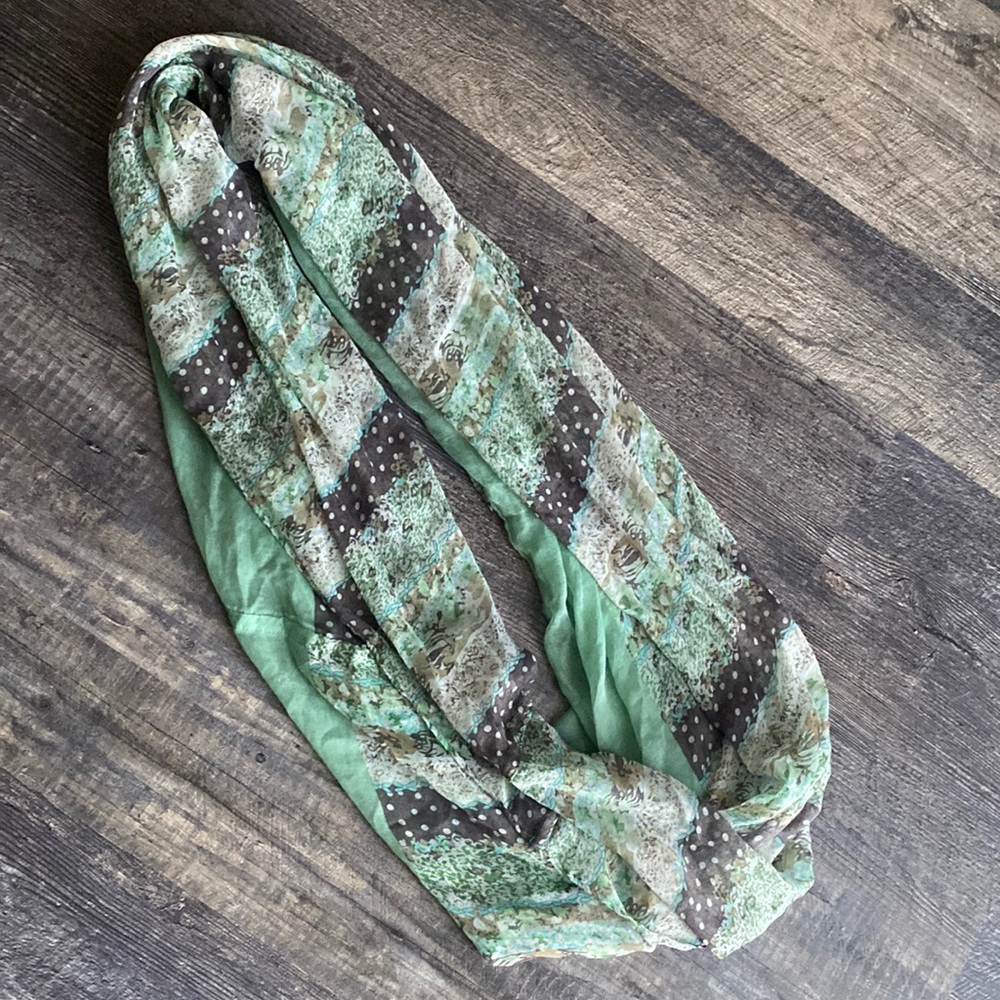 Circle scarf